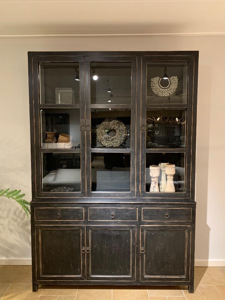 Buffetkast Avignon old black