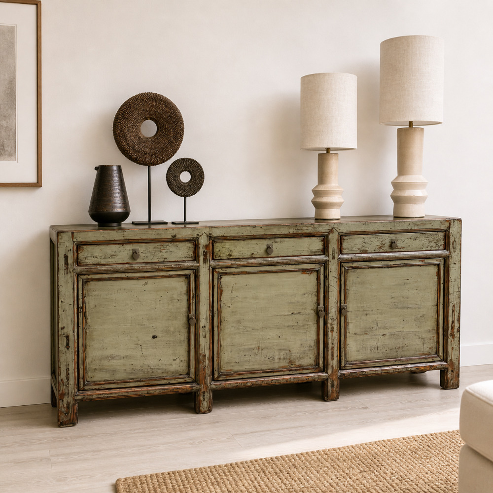 Authentiek oud chinees dressoir met 3 lade en 3 deuren
