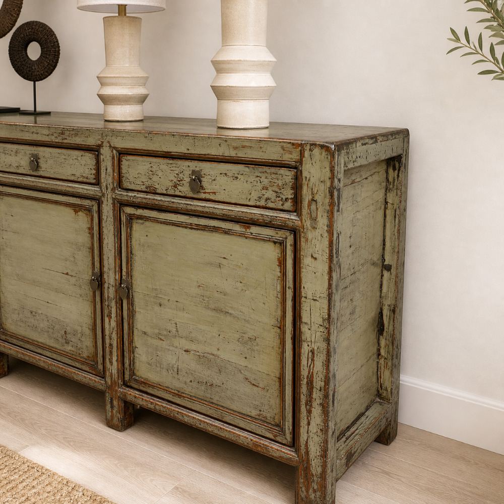 Authentiek oud chinees dressoir met 3 lade en 3 deuren