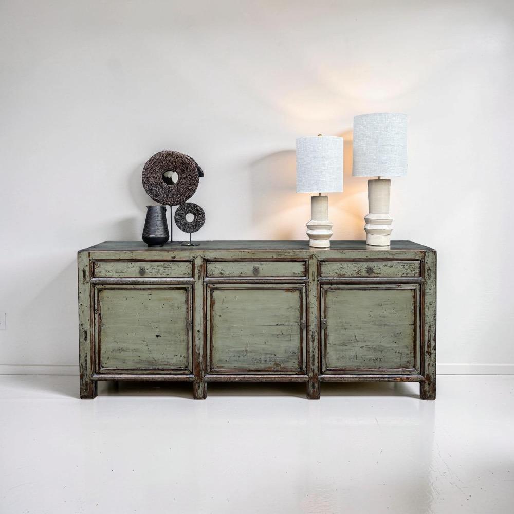 Authentiek oud chinees dressoir met 3 lade en 3 deuren