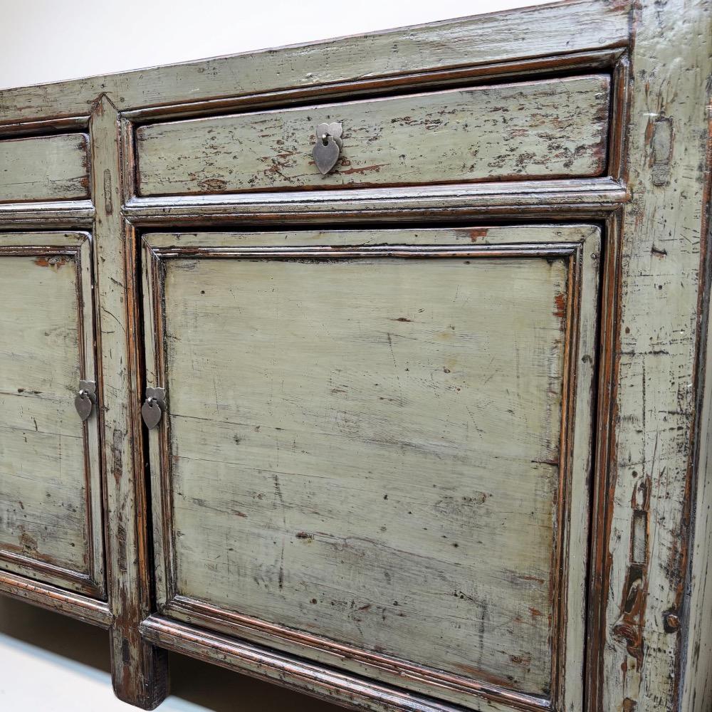 Authentiek oud chinees dressoir met 3 lade en 3 deuren