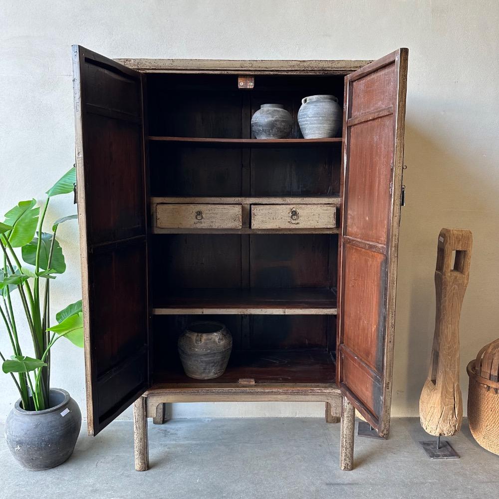 Authentieke hoogglans 2 deurskast oud Jade olijf groen