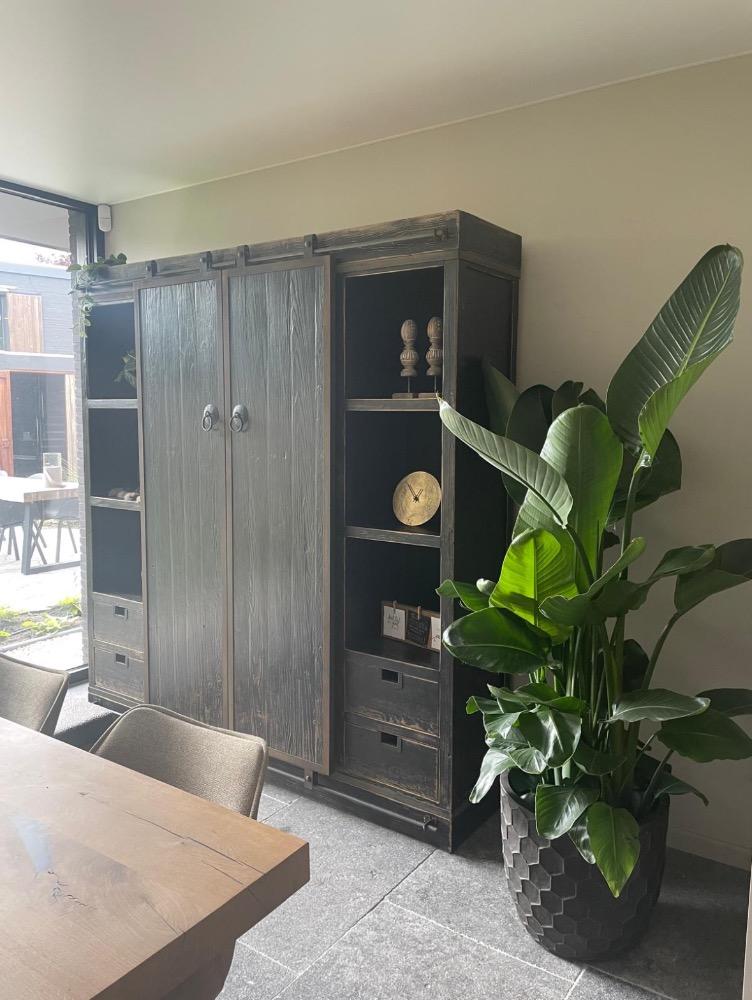 Buffetkast Hugo old Elm black