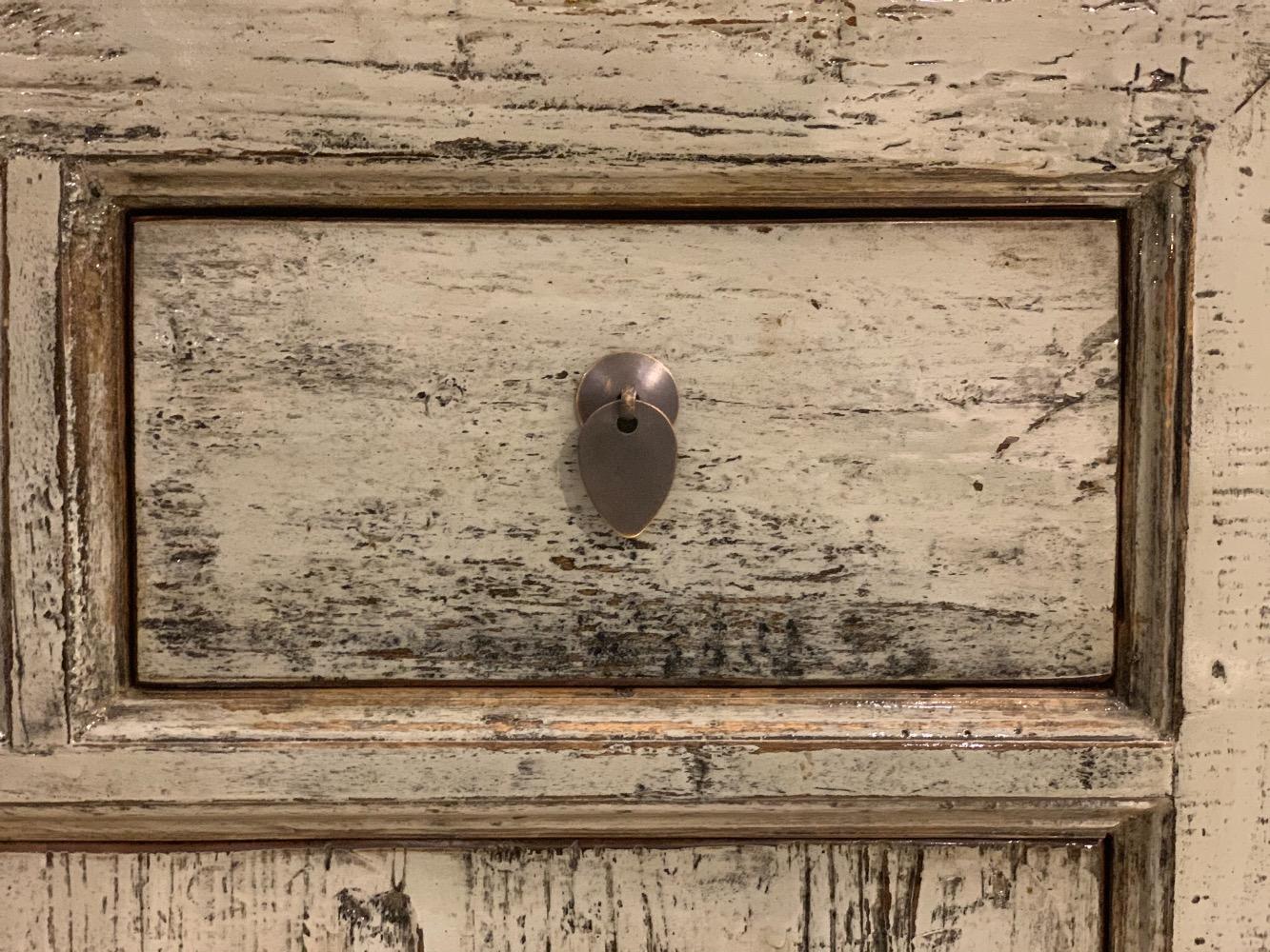 Dressoir hooglans smal groen