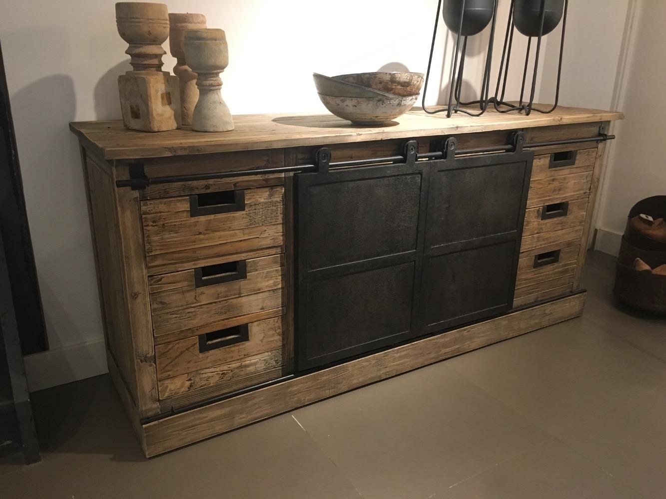 Dressoir old elm