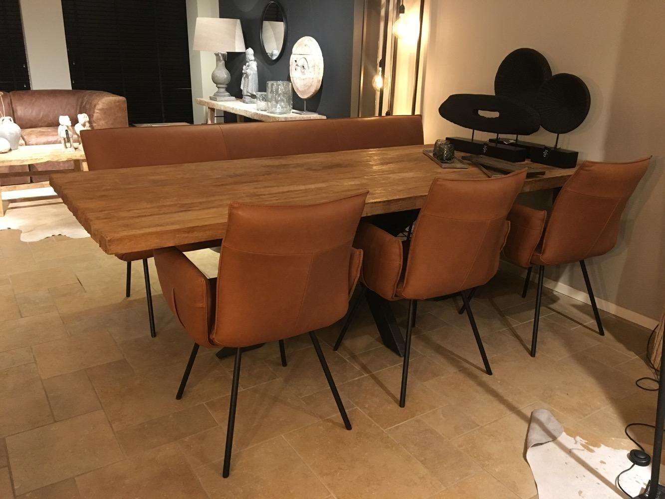 Eettafel teak met spinpoot