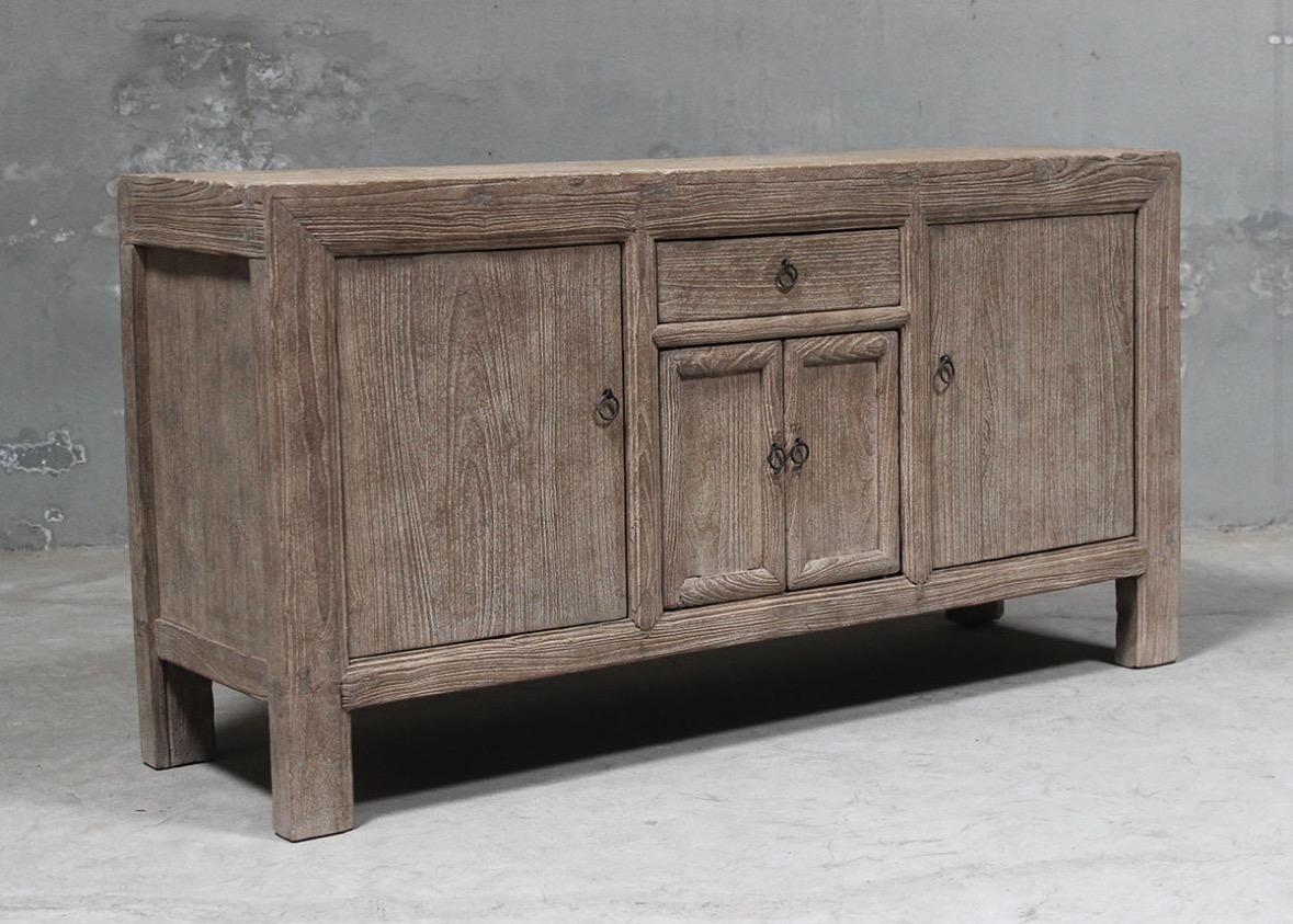 Gaaf dressoir old Elm met 1 lade en 4 deuren
