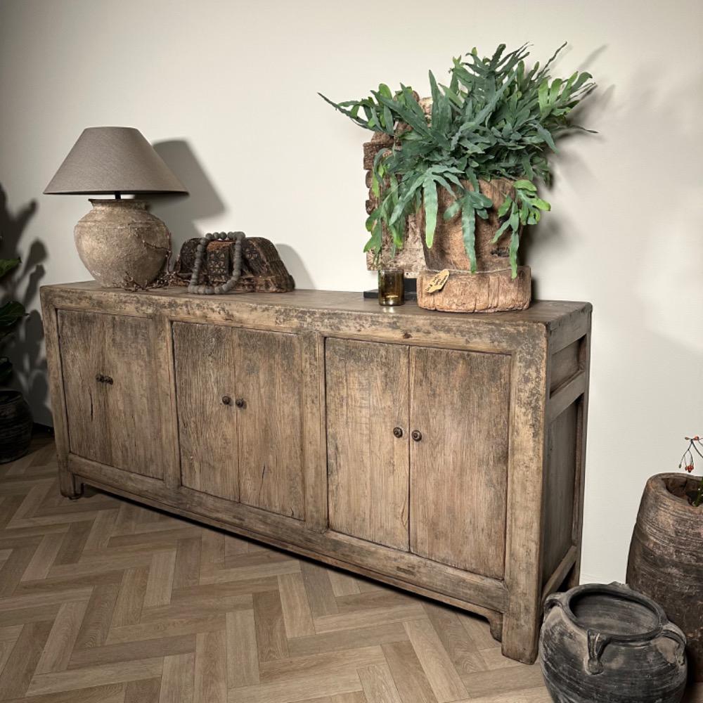 Gaaf origineel  dressoir oud elm hout
