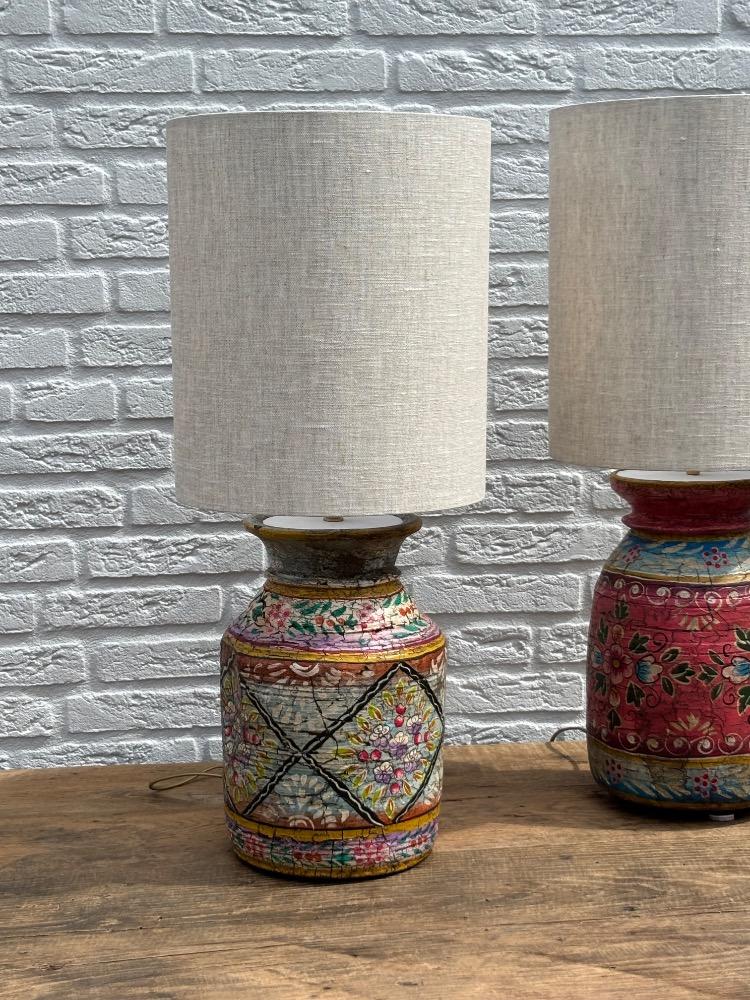 Gave handbeschilderde melkpot Tafellamp incl kap