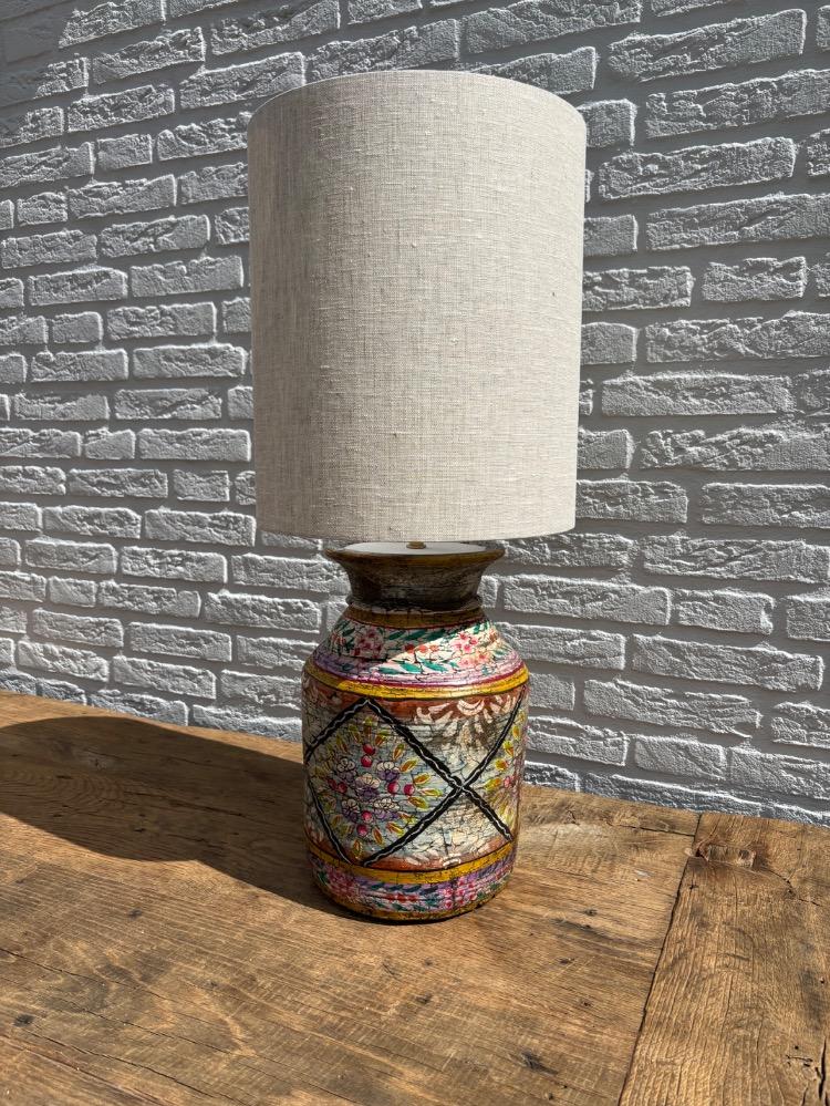 Gave handbeschilderde melkpot Tafellamp incl kap