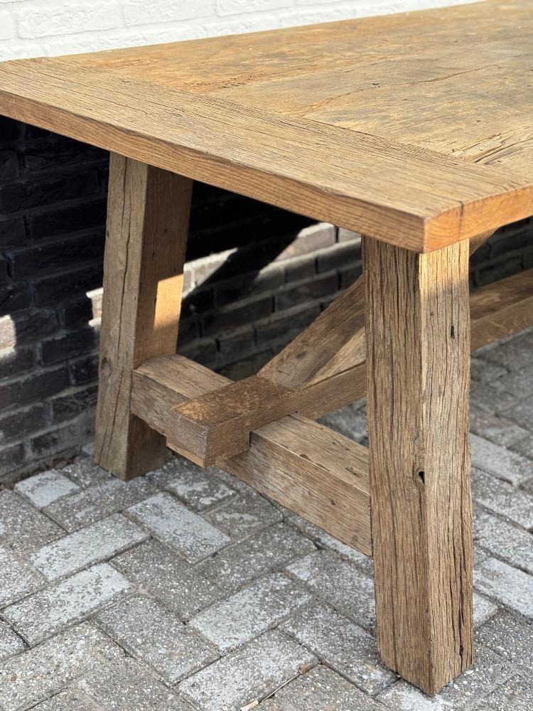 Gave robuuste eiken kloostertafel