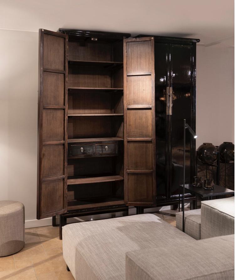 Hoogglans 2 deurskast Babs zwart