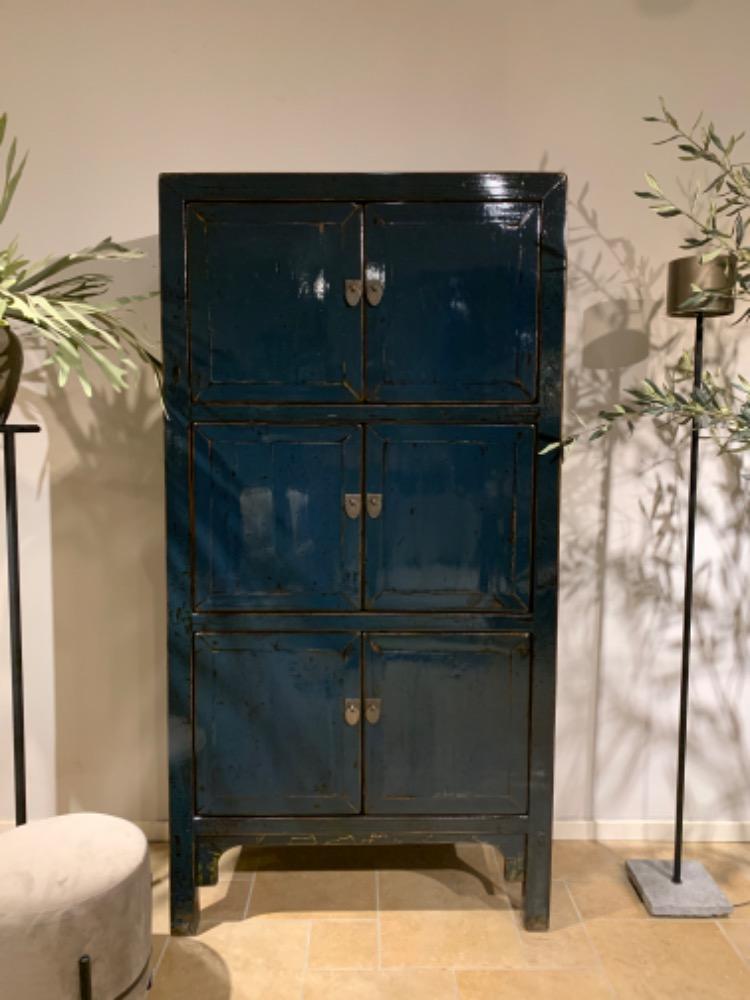 Unieke 6 deurs Hoogglans kast antique lacquer blauw 