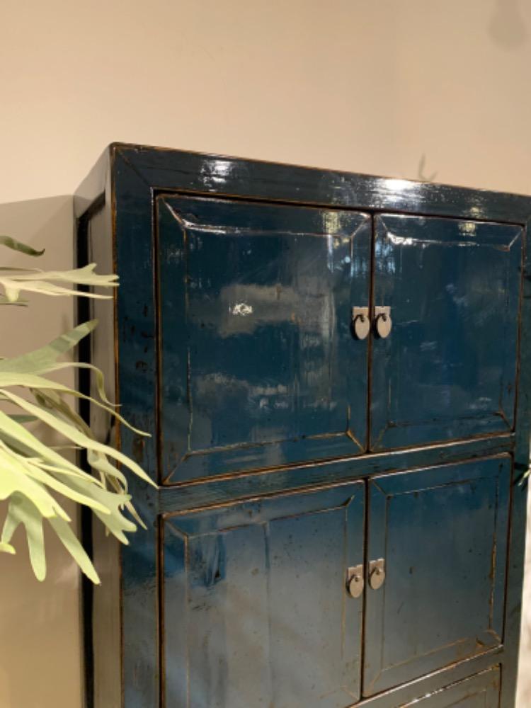 Unieke 6 deurs Hoogglans kast antique lacquer blauw 