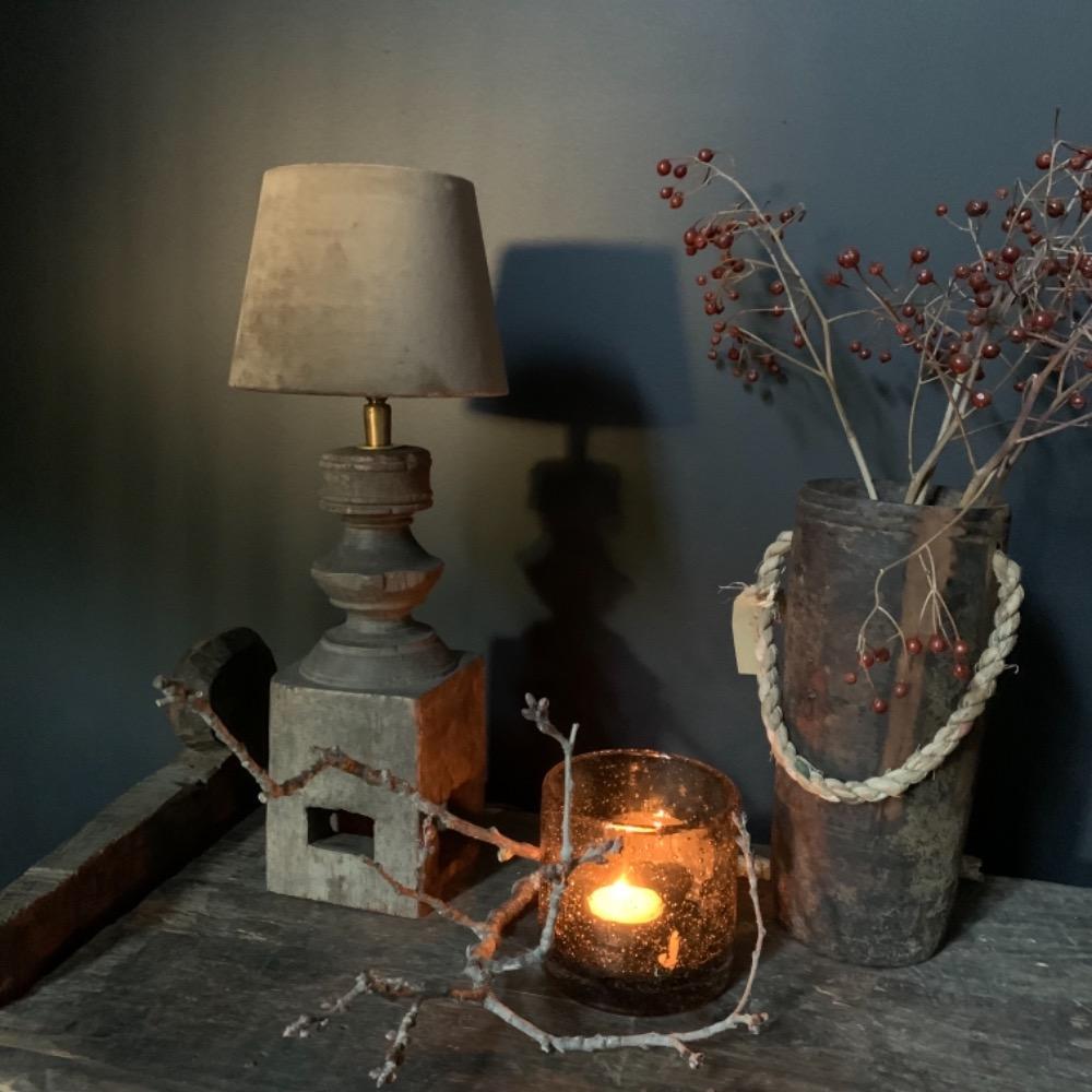 Houten balusterlamp smal Aura Peeperkorn 