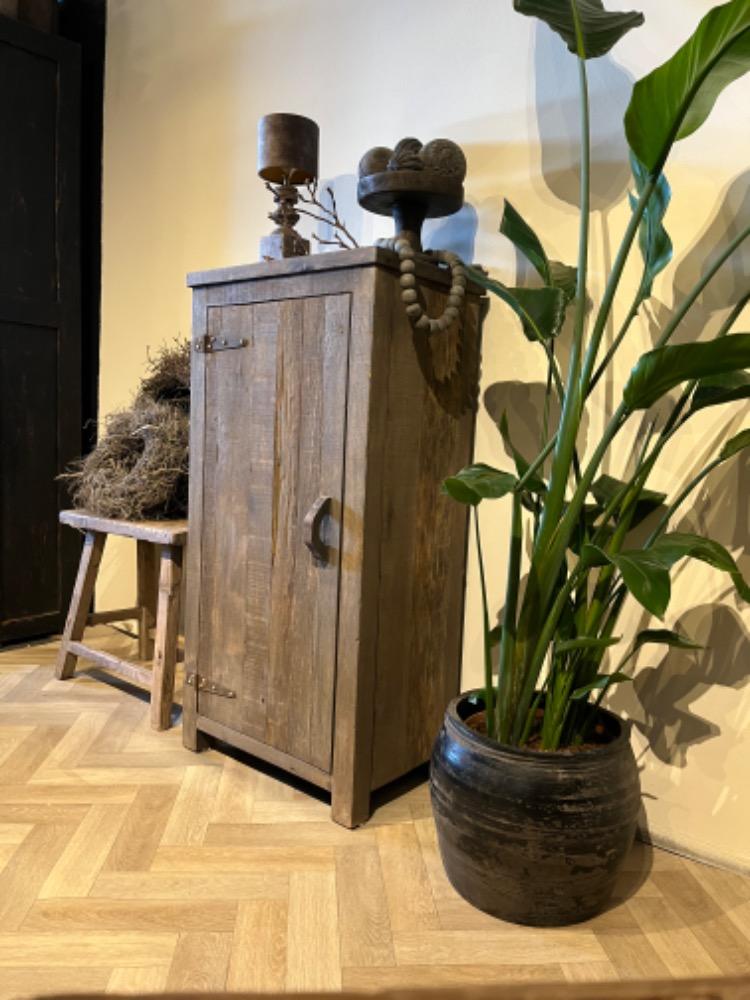 Kast 1 deurs oud hout