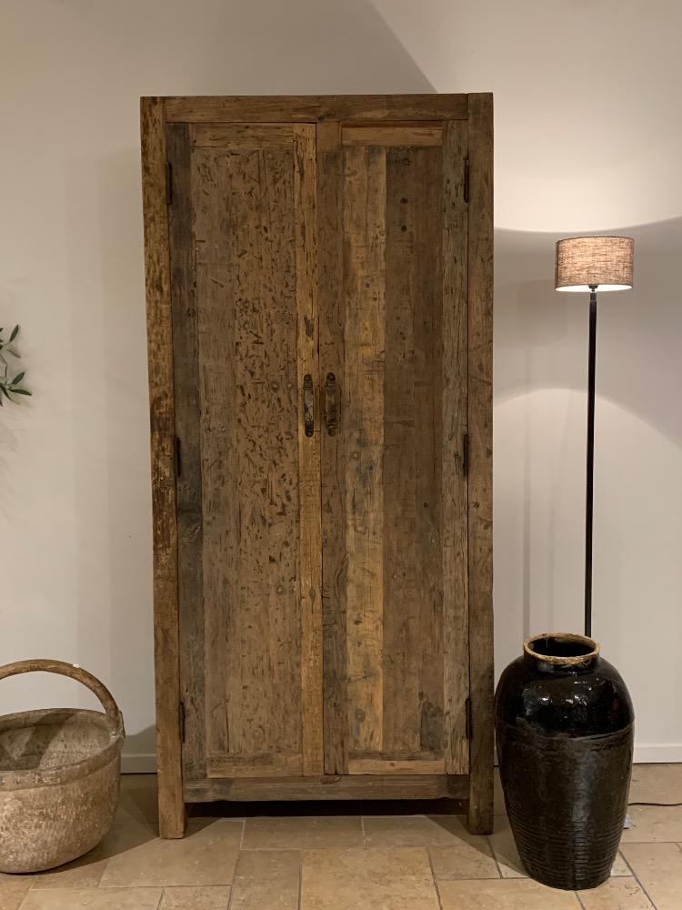 Kast 2 deurs oud hout 