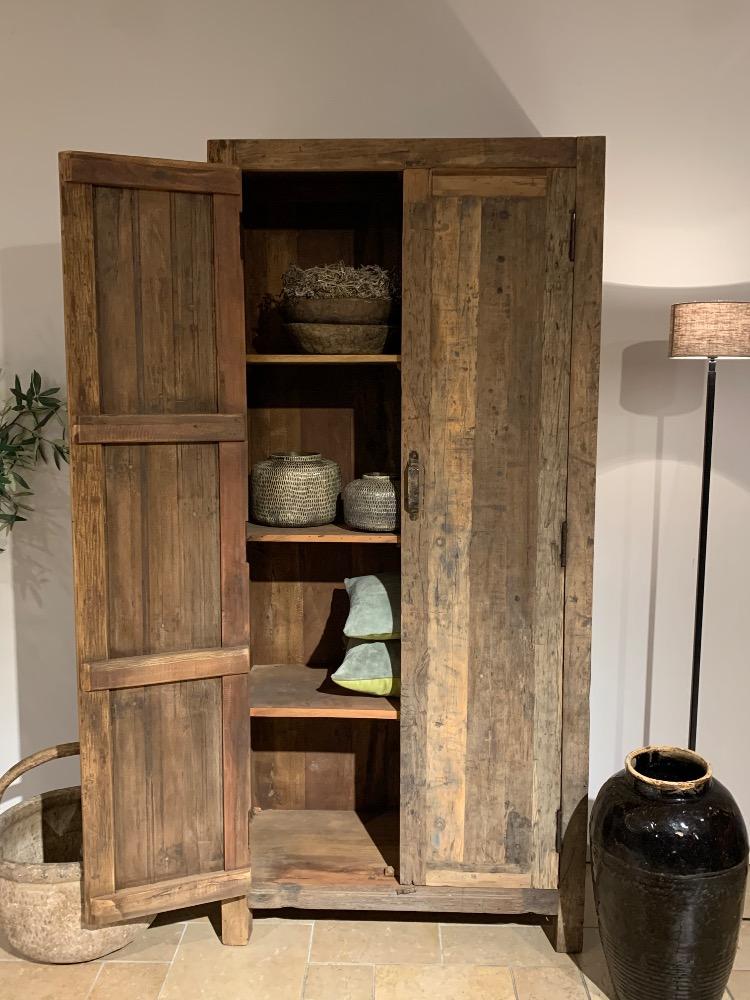 Kast 2 deurs oud hout 