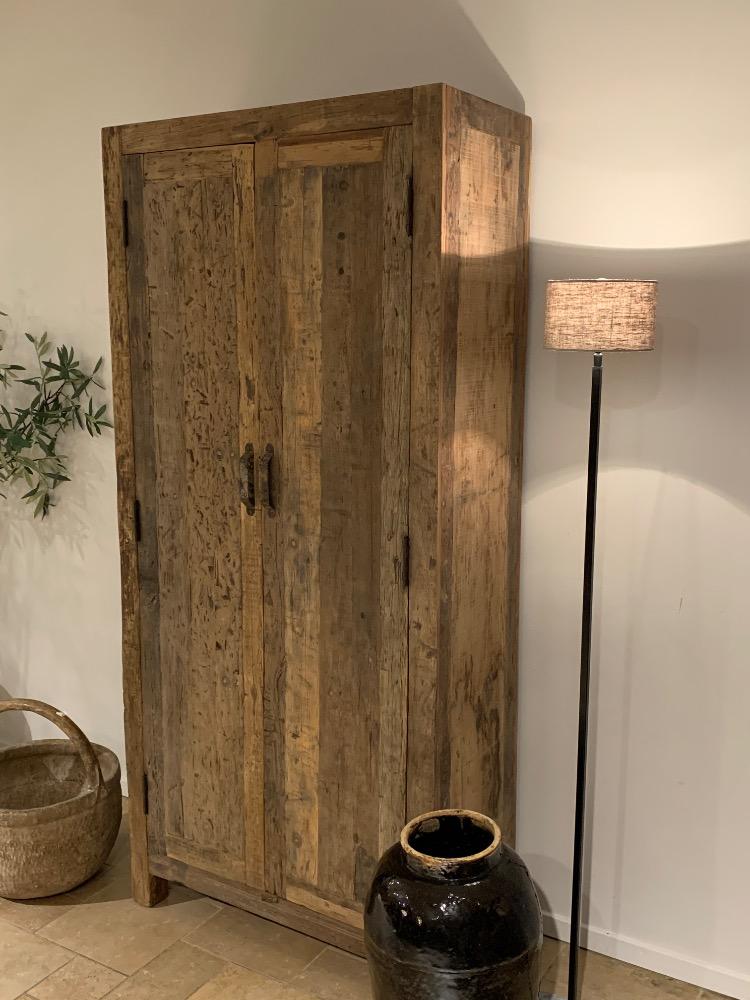 Kast 2 deurs oud hout 