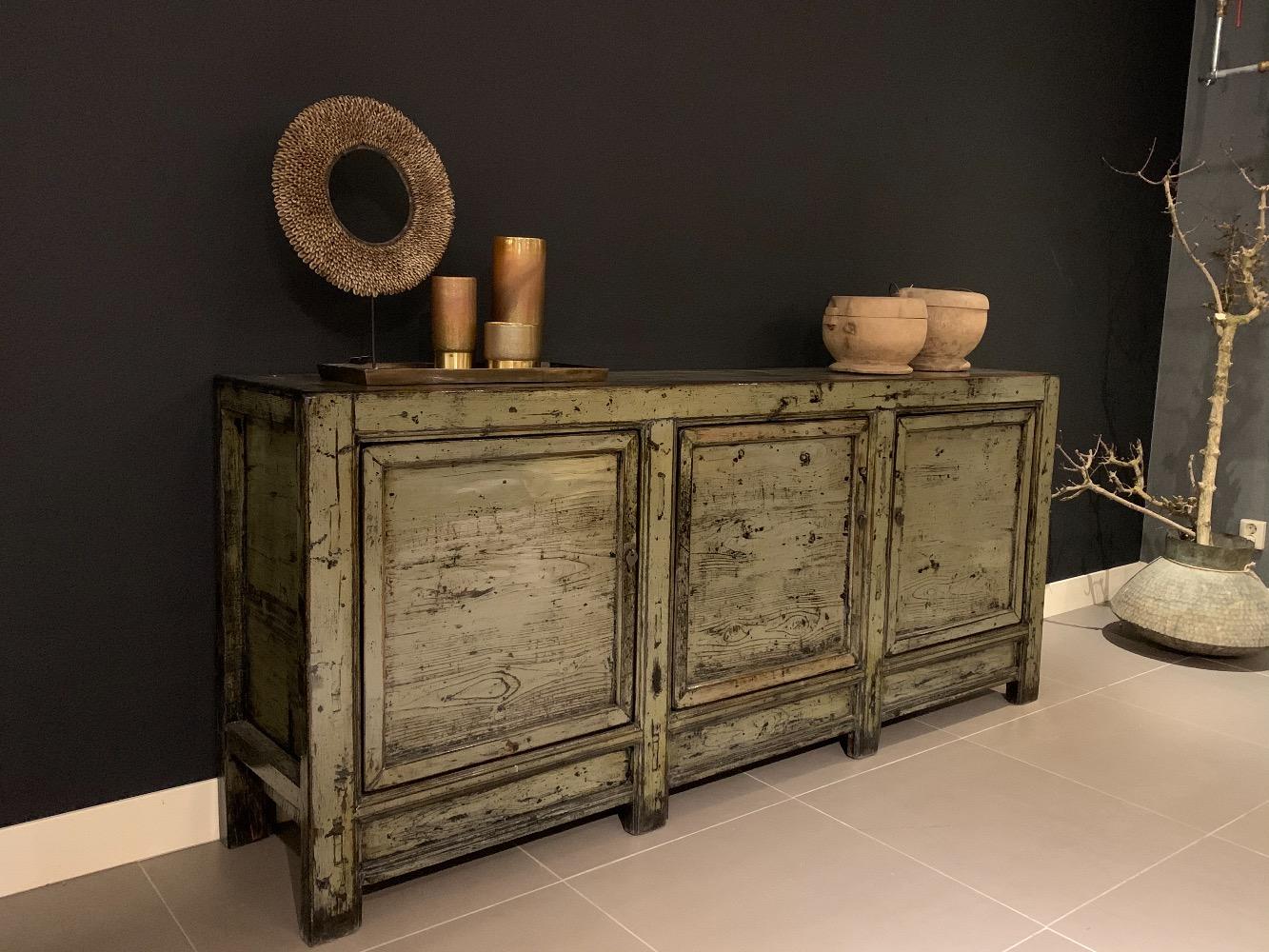 Oud Chinees dressoir hoogglans 