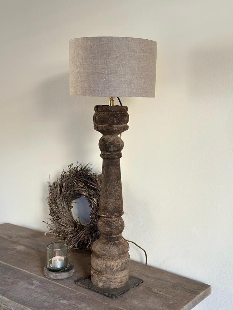 Oude originele baluster lamp