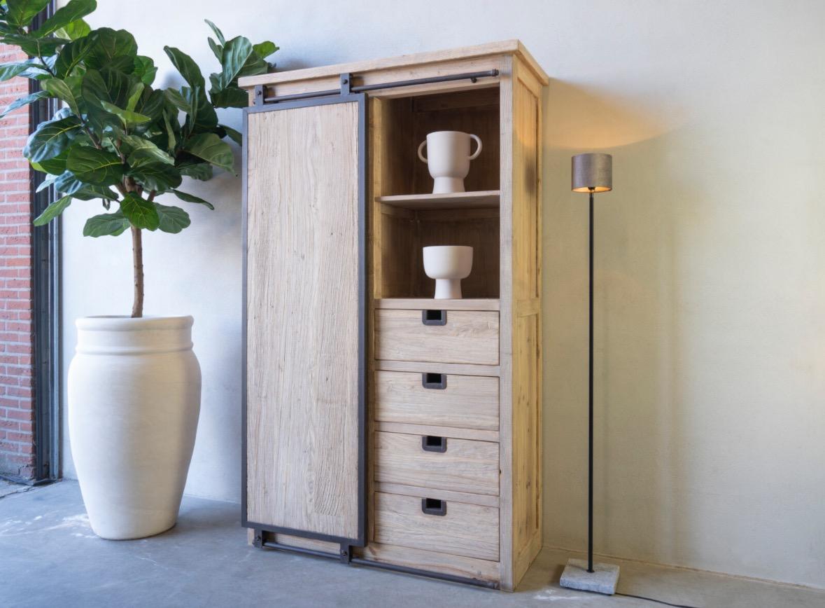 Stoere wandkast Joost