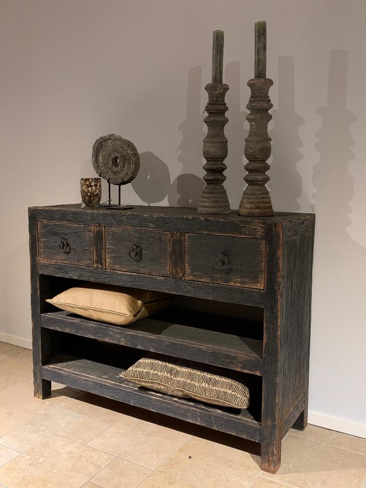 Stoere wandtafel van oud hout