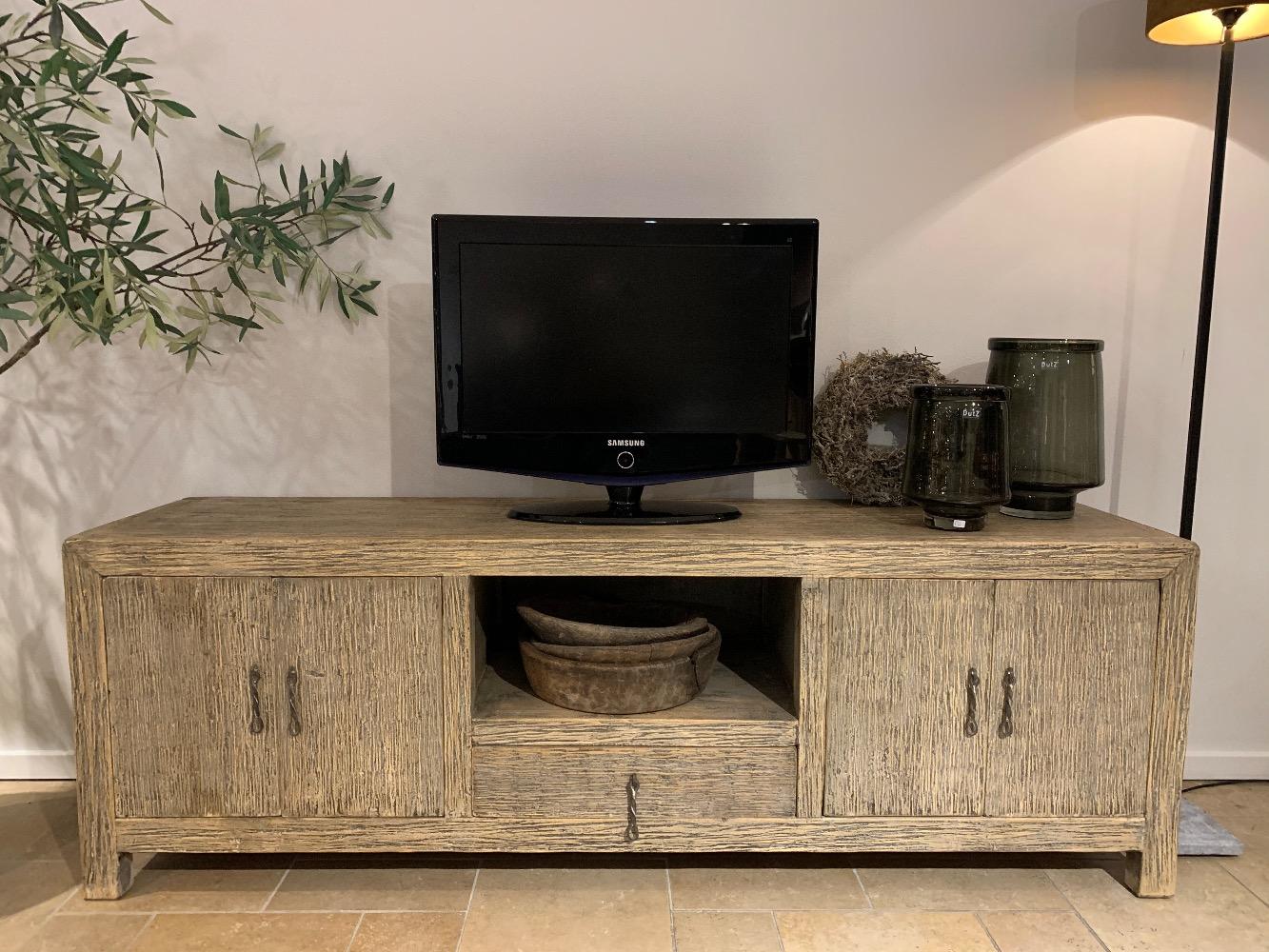 Tv meubel Joep , oud verweerd elm