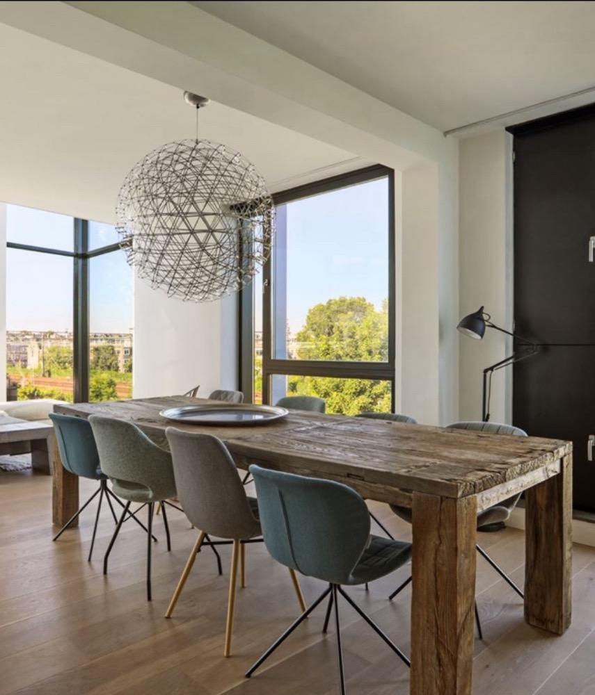 Unieke Elm houten eettafel 