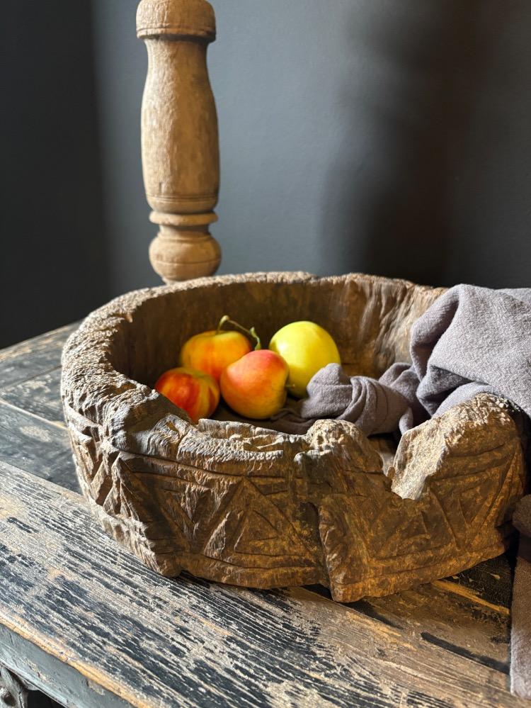 Unieke gave houten schaal 