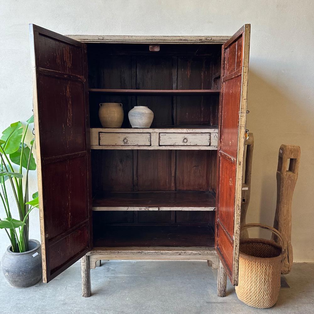 Unieke hoogglans 2 deurskast oud Jade olijf groen 