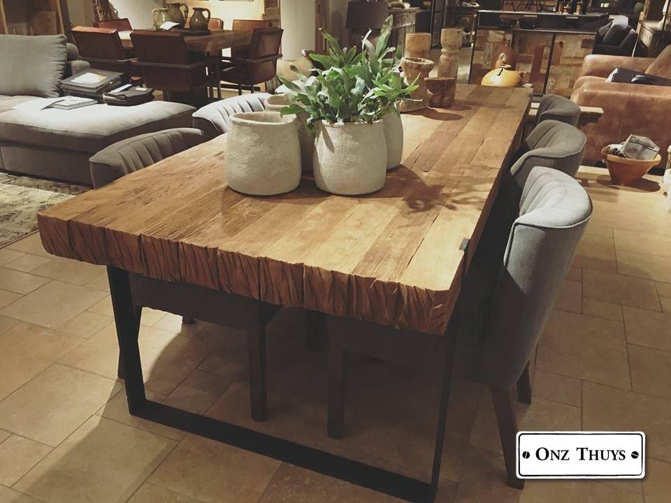 Onwijs Robuuste teak tafel met een rustiek tafelblad , mooi gecombineerd XA-35